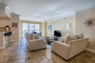 Photo #1: 2276004 Listing 