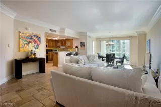 Photo #2: 2276004 Listing 