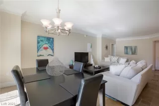 Photo #4: 2276004 Listing 