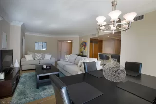 Photo #5: 2276004 Listing 