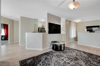 Photo #5: 2276022 Listing 