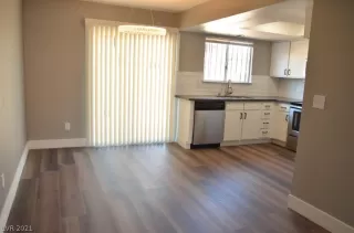 Photo #2: 2276165 Listing 