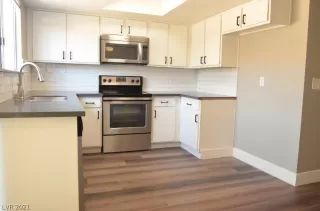 Photo #4: 2276165 Listing 