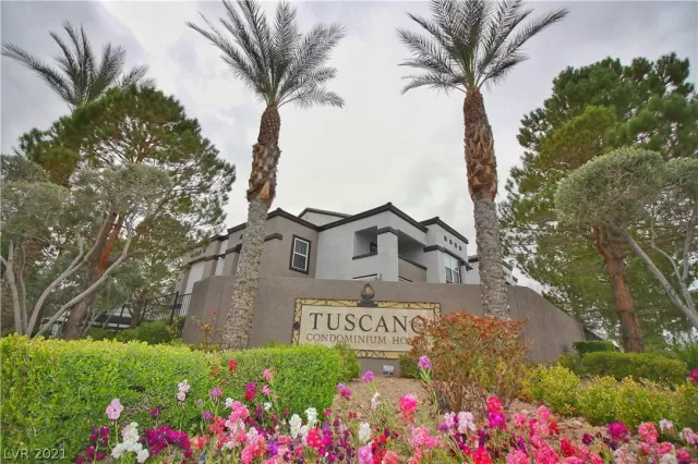 MLS: 2276186 Condo For Sale