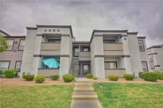 Photo #2: 2276186 Listing