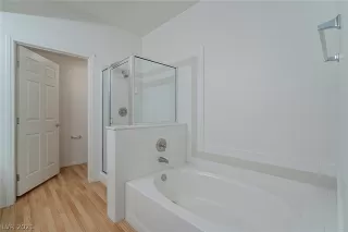 Photo #3: 2276194 Listing 