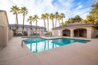 Photo #1: 2276222 Listing