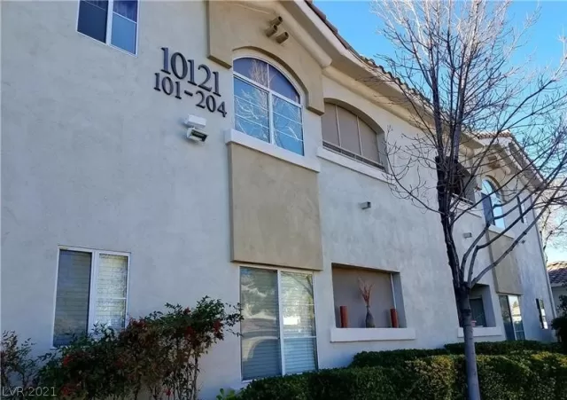 MLS: 2276226 Condo For Sale