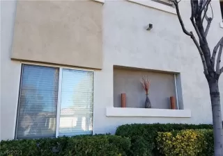 Photo #1: 2276226 Listing 