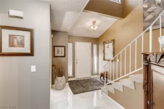 Photo #2: 2276262 Listing 