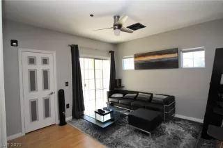 Photo #4: 2276270 Listing 