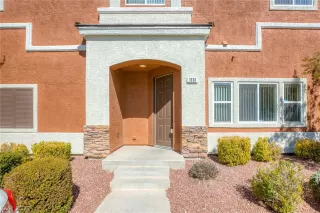 Photo #2: 2276316 Listing 