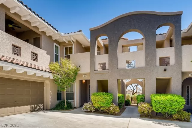 MLS: 2276320 Condo For Sale