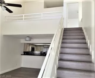 Photo #3: 2276378 Listing 