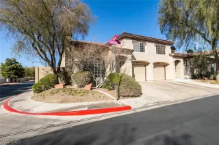 Photo #1: 2276390 Listing 