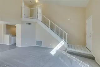 Photo #6: 2276390 Listing 