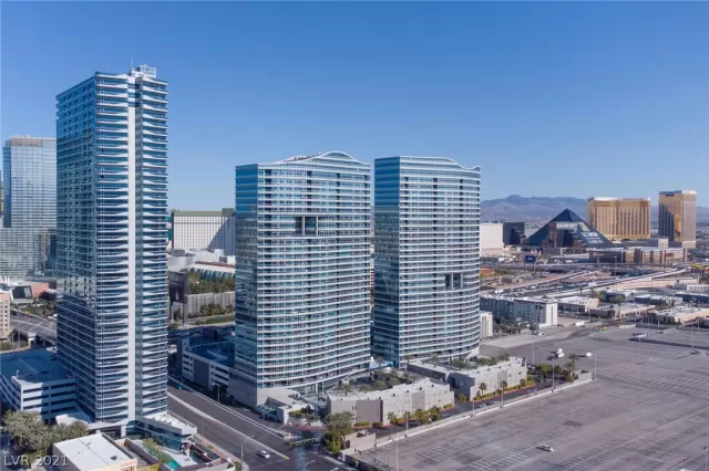 MLS: 2276398 Condo For Sale