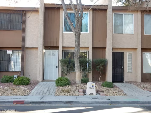 MLS: 2276432 Condo For Sale