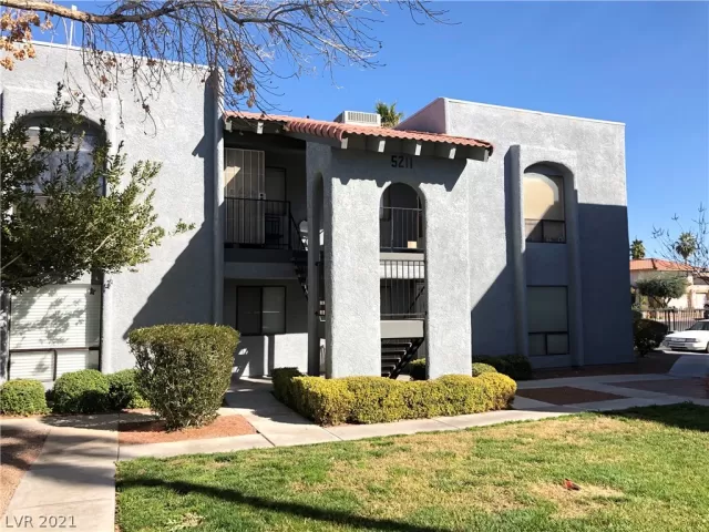 MLS: 2276507 Condo For Sale