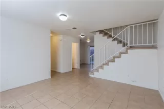 Photo #3: 2276534 Listing 