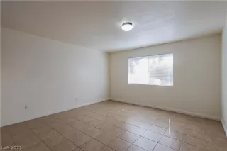 Photo #5: 2276534 Listing 