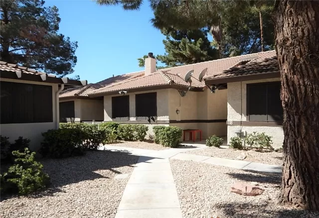 MLS: 2276579 Condo For Sale