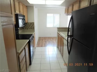 Photo #2: 2276579 Listing 