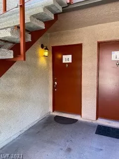 Photo #3: 2276623 Listing 