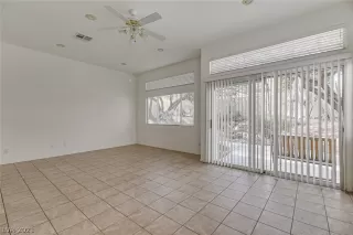 Photo #3: 2276628 Listing 