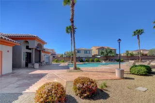 Photo #1: 2276629 Listing 