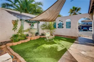 Photo #3: 2276638 Listing