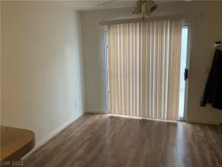 Photo #6: 2276657 Listing 