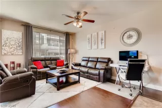 Photo #3: 2276691 Listing 