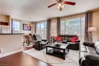 Photo #4: 2276691 Listing 