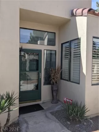 Photo #1: 2276696 Listing 