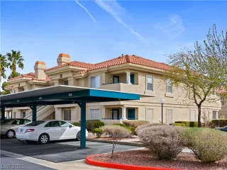 Photo #2: 2276710 Listing