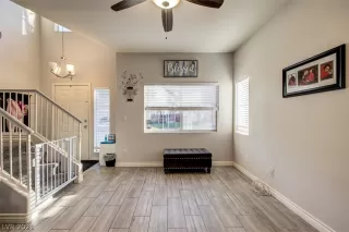 Photo #4: 2276760 Listing