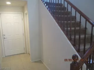 Photo #5: 2276766 Listing 