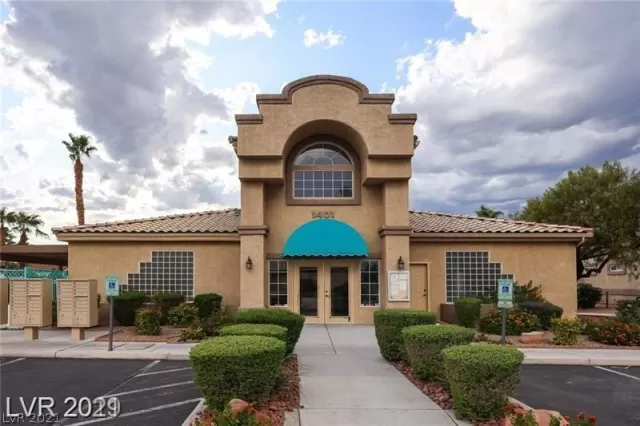 MLS: 2276816 Condo For Sale