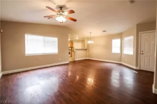 Photo #4: 2276876 Listing 