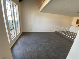 Photo #1: 2276885 Listing 