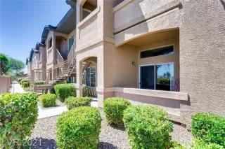 Photo #3: 2276892 Listing