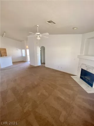 Photo #4: 2276922 Listing 