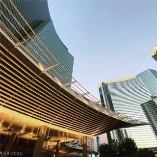 Photo #2: 2276985 Listing