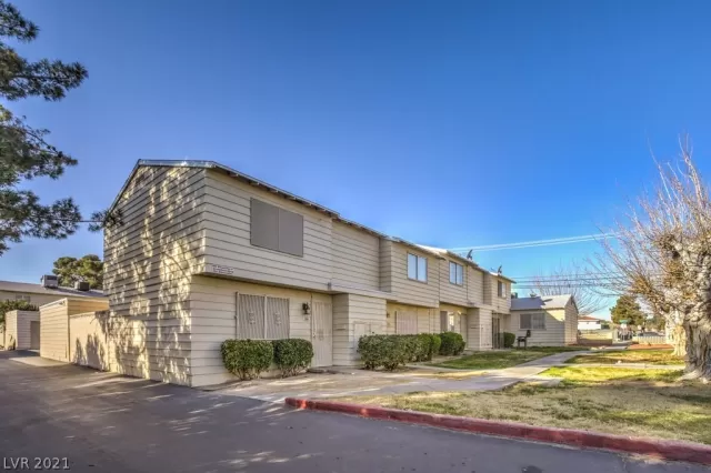 MLS: 2276993 Condo For Sale