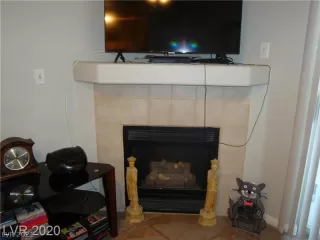 Photo #6: 2277030 Listing