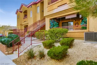 Photo #6: 2277033 Listing