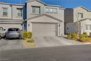 Photo #1: 2277060 Listing