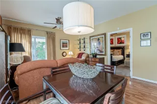 Photo #4: 2277068 Listing 