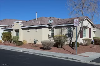 Photo #4: 2277079 Listing